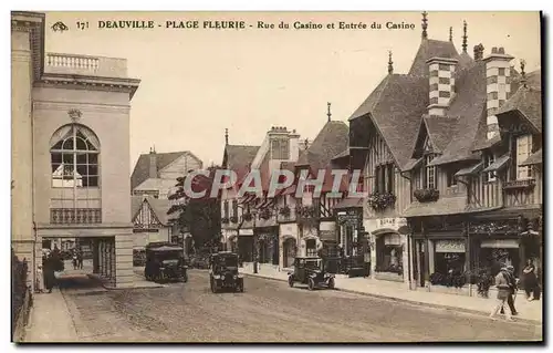 Cartes postales Deauville plage fleurie rue du casino et entree du casino