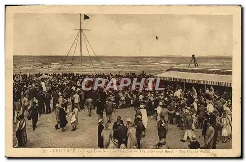 Ansichtskarte AK Deauville La plage fleurie les planches