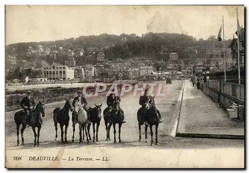 Cartes postales Deauville La terrasse Chevaux Hippisme