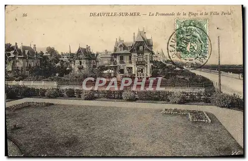 Cartes postales Deauville Sur mer La promenade de la plage et la villa perla