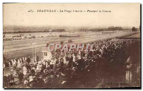 Ansichtskarte AK Deauville Le plage fleurie pendant la course Hippisme chevaux