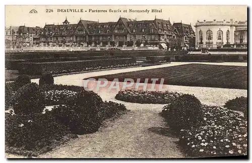 Ansichtskarte AK Deauville parterres fleurie et normandy hotel