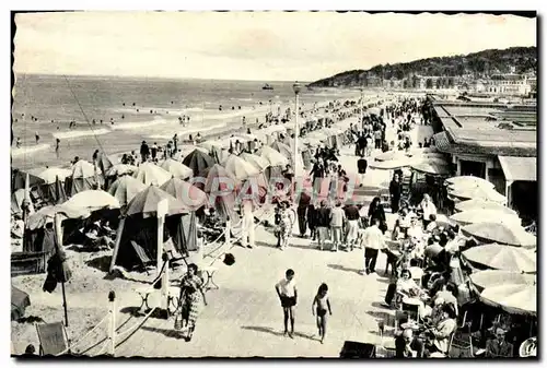 Cartes postales Deauville La plage fleurie les planches et le bar du soleil