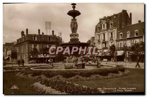 Cartes postales Deauville Le plage fleurie la place morny