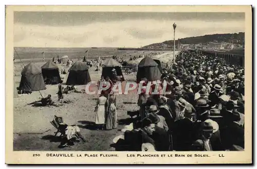 Ansichtskarte AK Deauville La plage fleurie les planches et le bain de soleil