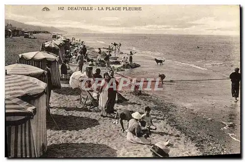 Cartes postales Deauville La Plage fleurie