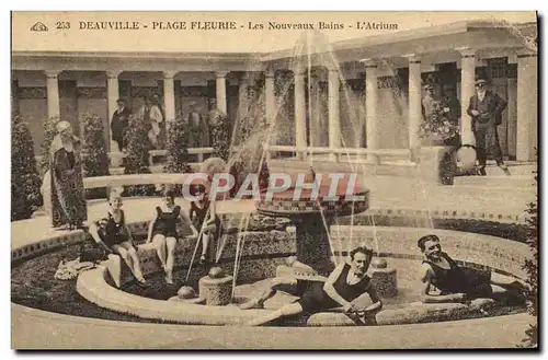 Cartes postales Deauville Plage fleurie les nouveaux bains L&#39atrium