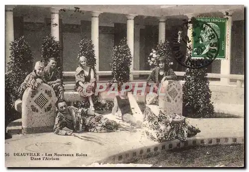 Cartes postales Deauville Les nouveaux bains bans l'atrium