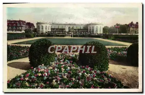 Cartes postales Deauville plage fleurie