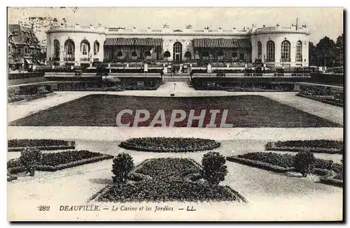 Cartes postales Deauville Le casino et les jardins