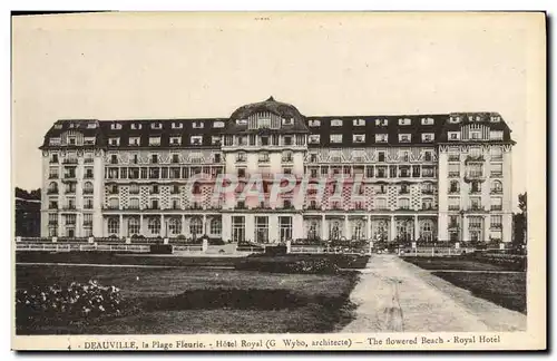 Cartes postales Deauville L&#39Hotel Royal Vu des Jardins Du Casino