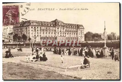 Cartes postales Deauville Royal Hotel et le Jardin