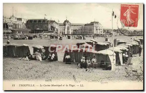 Cartes postales Trouville sur Mer Le Casino Municipal et la plage