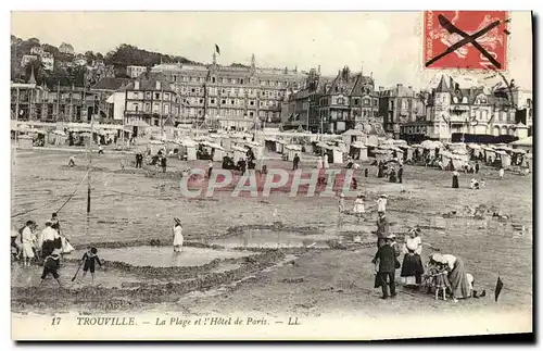 Cartes postales Trouville La Plage et L&#39Hotel de Paris