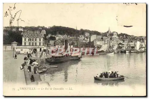 Cartes postales Trouville Sur mer Le Bac de Deauville Bateaux