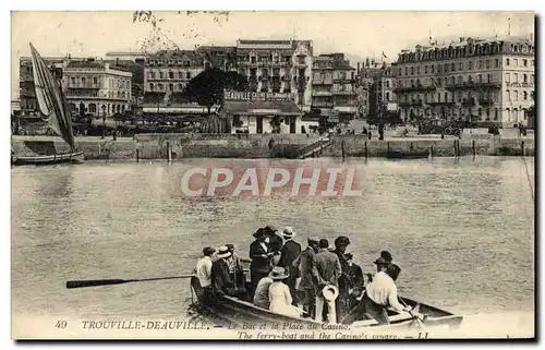 Ansichtskarte AK Trouville Sur mer Le Bac et la place du casino