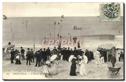 Ansichtskarte AK Trouville L&#39Heure du Bain