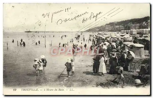 Ansichtskarte AK Trouville L&#39Heure du Bain