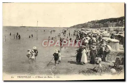 Ansichtskarte AK Trouville L&#39Heure du Bain