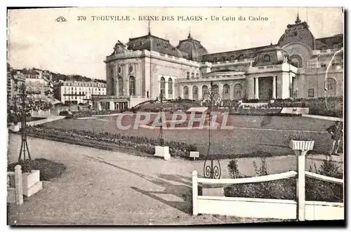 Ansichtskarte AK Trouville Reine Des Plages Un Coin du Casino