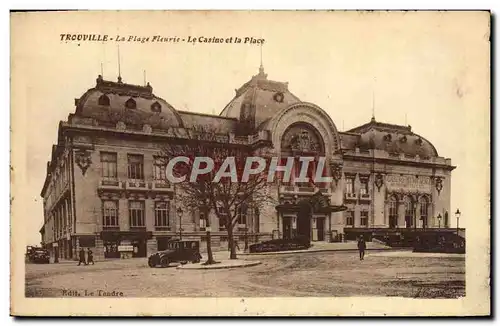 Cartes postales Trouville Reine Des Plages Le Casino et la place