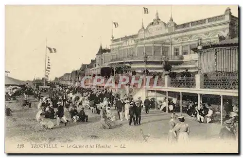 Cartes postales Trouville Le Casino et les Planches