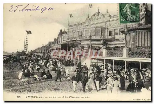 Cartes postales Trouville Le Casino et les Planches