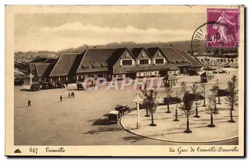 Cartes postales Trouville Reine des Plages La Gare de Deauville Trouville