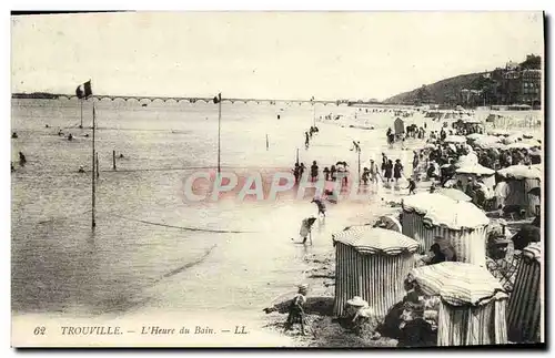 Ansichtskarte AK Trouville L&#39Heure du Bain