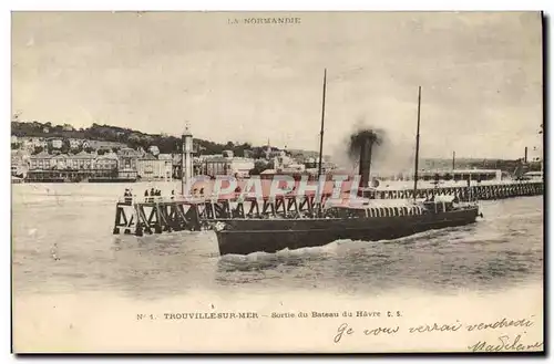 Ansichtskarte AK Trouville Sur Mer Sortie du Bateau du Havre