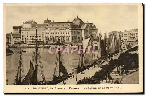 Cartes postales Trouville La reine des plages le casino et le port Bateaux