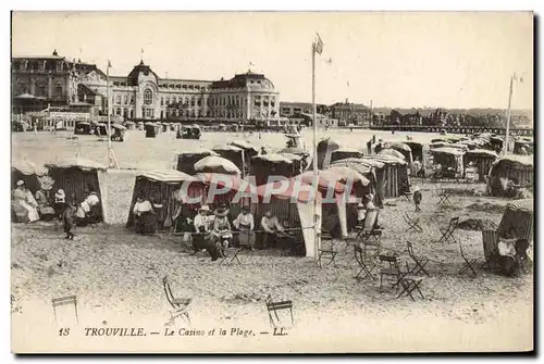 Cartes postales Trouville Le casino et la plage