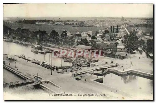 Ansichtskarte AK Ouistreham Vue generale du port Bateaux