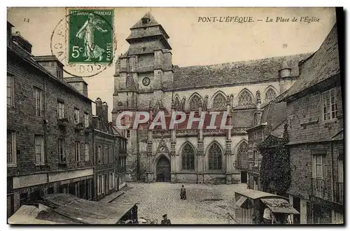 Cartes postales Pont L&#39Eveque La place de l&#39eglise