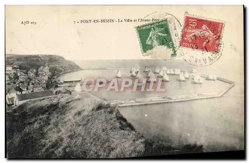 Cartes postales Port En Bessin La ville et l'avant port Bateaux