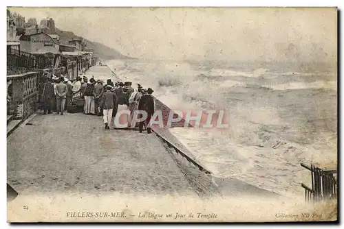 Ansichtskarte AK Villers sur Mer La Digue un Jour de Tempete