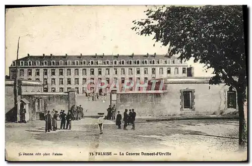 Cartes postales Falaise La Caserne Dumont d'Urville Militaria