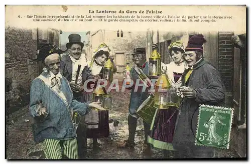 Ansichtskarte AK Falaise La Lanterne du Gars de Falaise Folklore Costume