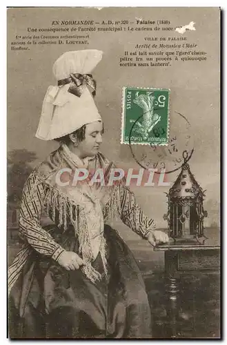 Cartes postales Falaise Une Consequence de l'arrete Municipal Femme Falaise Folklore Costume