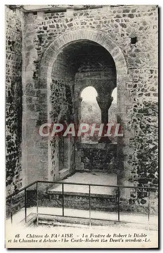 Cartes postales Falaise La Fenetre de Robert le Diable et la chambre d'Arlette