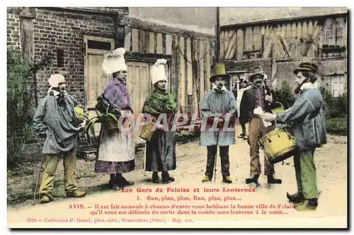 Cartes postales Falaise La lanterne du gars de Falaise Folklore Costume