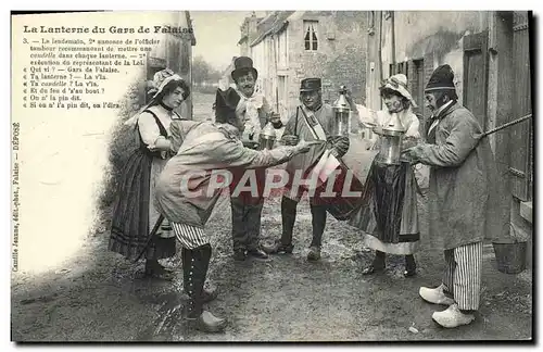 Cartes postales Gars de Falaise et Ieurs Lanternes Folklore Costume