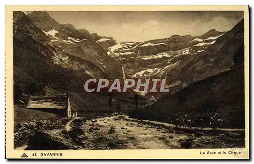 Cartes postales Gavarnie Le Gave et le Cirque