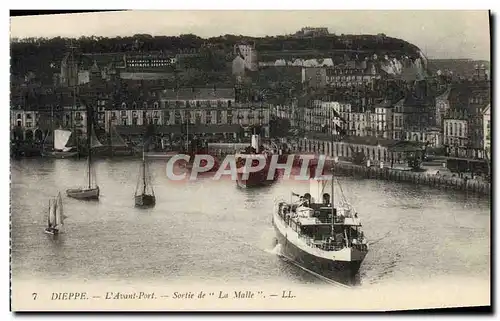 Cartes postales Dieppe L&#39Avant Port Bateaux