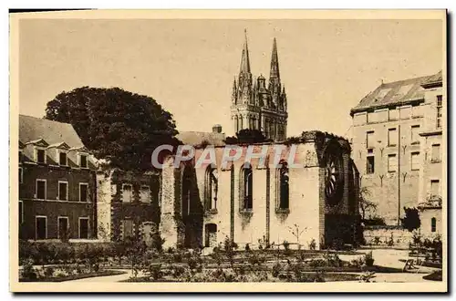 Ansichtskarte AK Angers Les Ruines Toussaint et la Cathedrale St Maurice