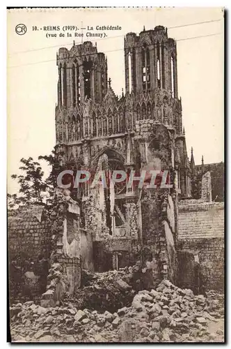 Cartes postales Reims La Cathedrale Militaria