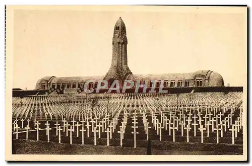 Ansichtskarte AK Douaumont Ossuaire de Douaumont et Cimetiere national Militaria