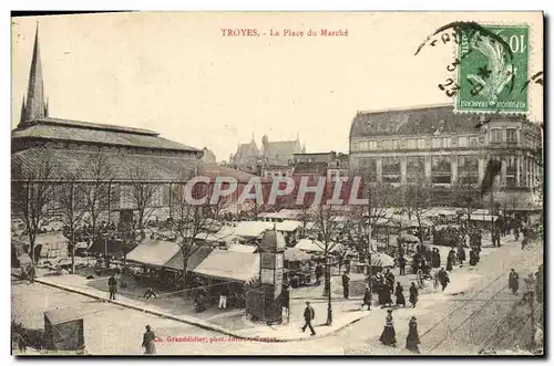 Ansichtskarte AK Troyes La Place du Marche