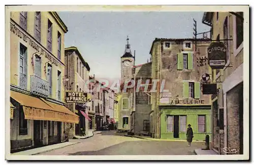 Cartes postales Castelnaudary Avenue Frederic Mistral et rue de l'horloge Hotel de France Citroen