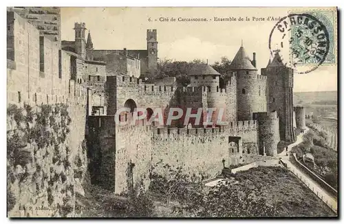 Ansichtskarte AK Cite de Carcassonne ensemble de la porte d&#39aude